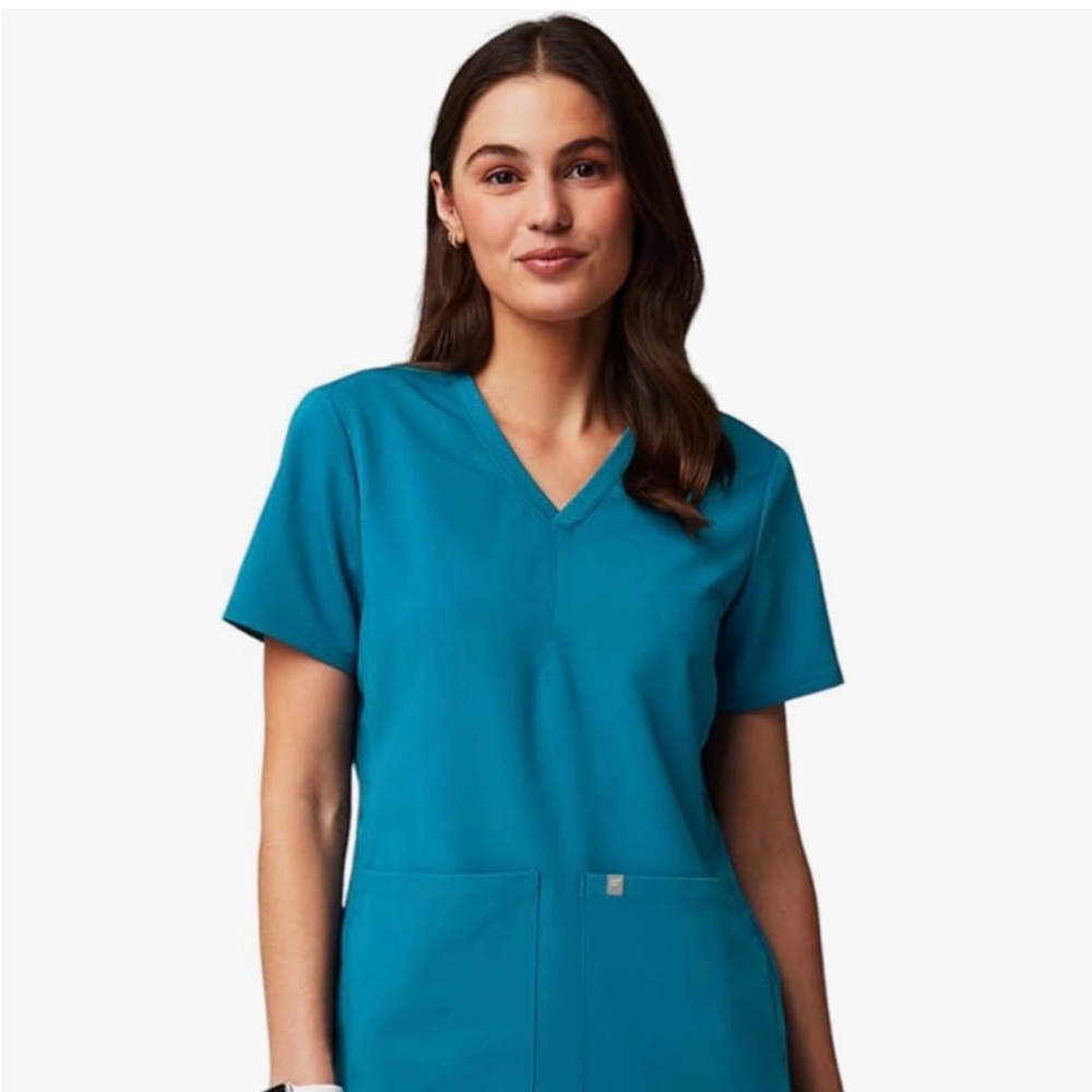 FABLETICS WOMENS SCRUB SET XXL